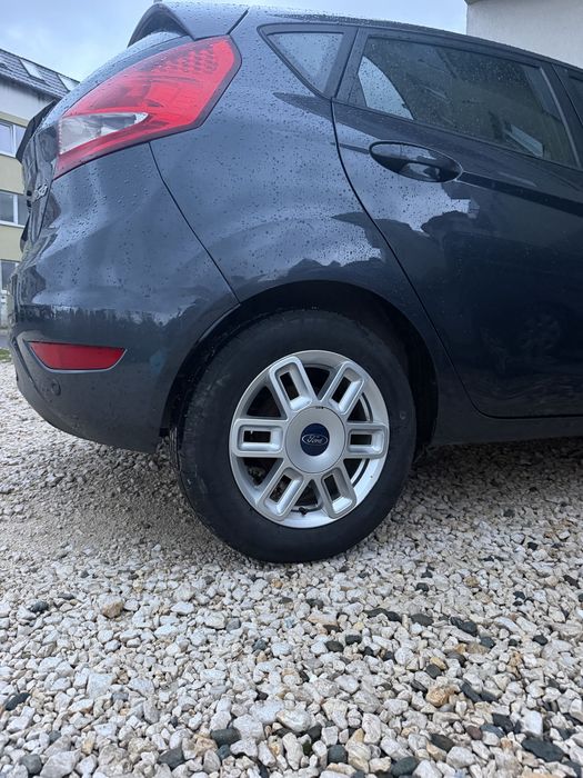 FORD Fiesta 2010 — imagine 5