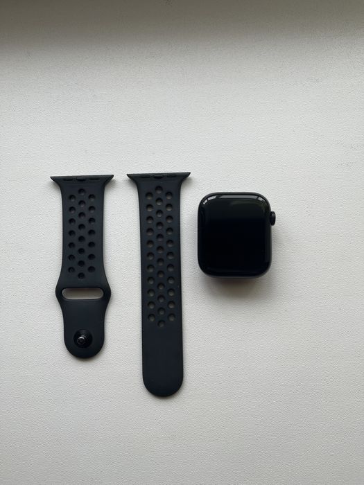 Apple Watch Series 7 45mm Nike edition