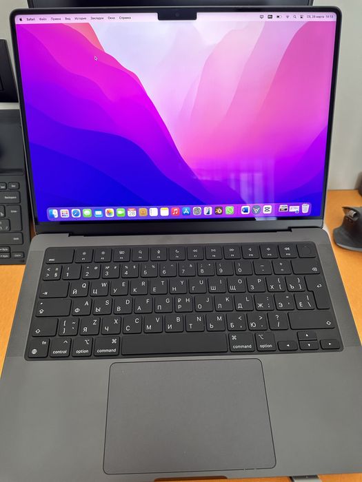 Продается MacBook Pro 14