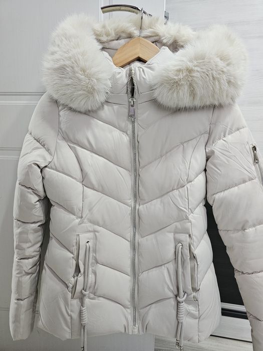 Дамско зимно яке