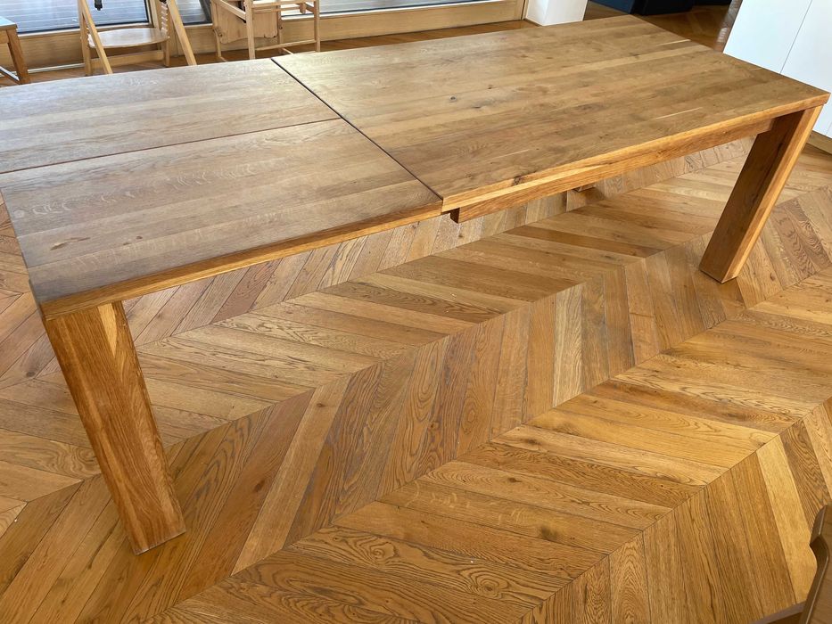 Masă dining stejar masiv extensibilă 160→240 cm – stare bună