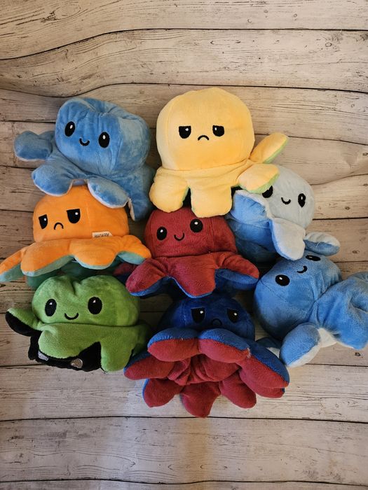 Мягкие  игрушки  продам