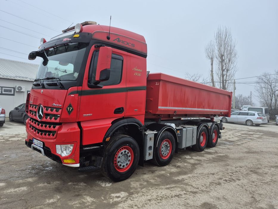Mercedes Arocs 2017 basculanta(traker) 8x4