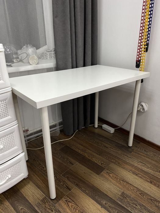 Продаю стол икеа