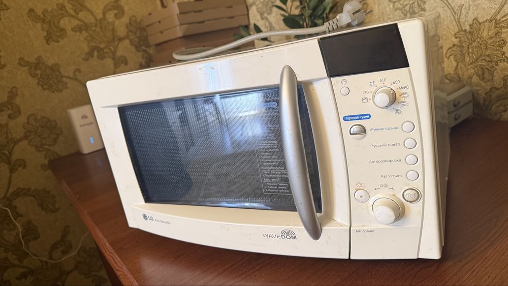 Микроволновка LG