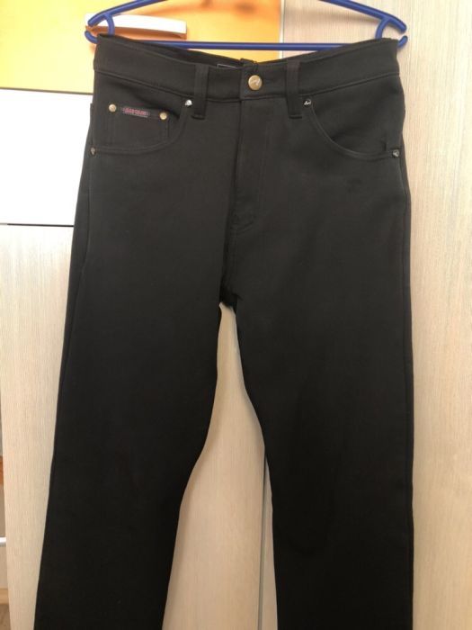 Брюки чёрные тёплые в отличном состоянии