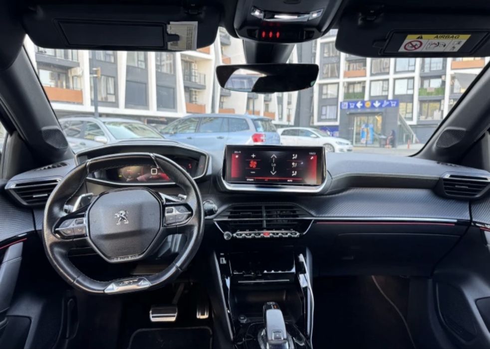 Peugeot 208 GT-Line , automatic, keyless, distronic