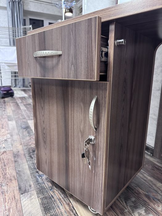 Туалетный столик