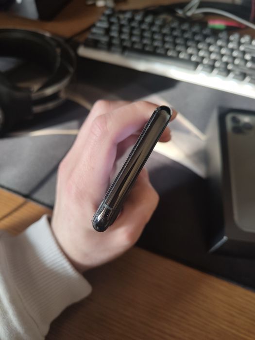 Iphone 11 pro 256 идеал