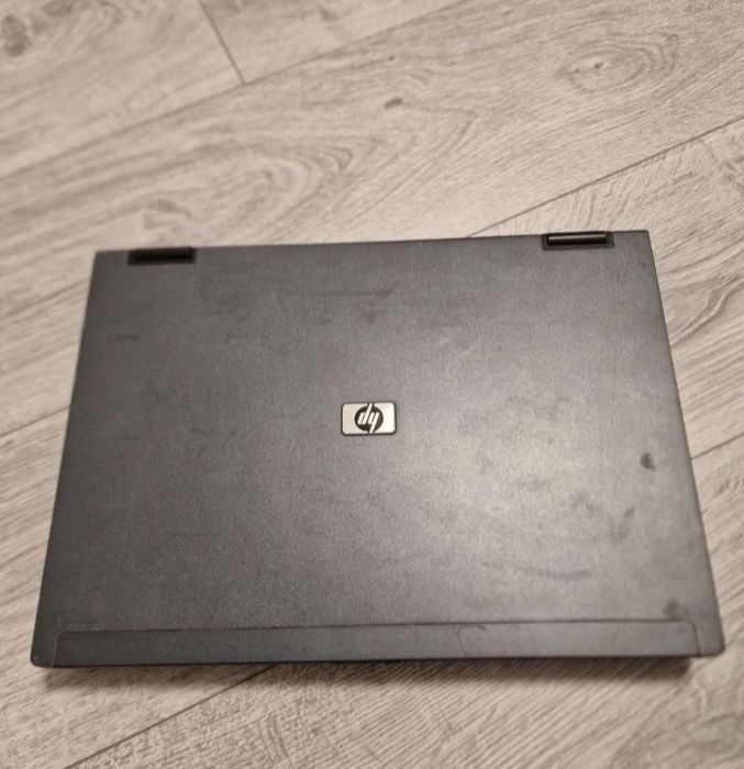 Laptop fara alimentator
