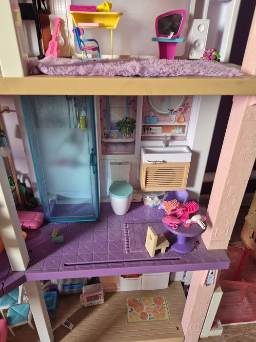 Дом барби продам