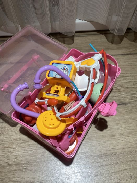 Набор доктора. Игрушки. Детский набор.