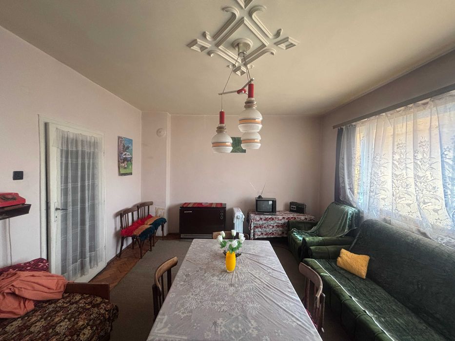 Продава се Четиристаен апартамент в Карлово - 85 кв.м за 1412 €/кв.м - Снимка #3
