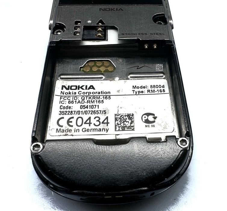 NOKIA 8800 Sirocco черный, ОРИГИНАЛ.