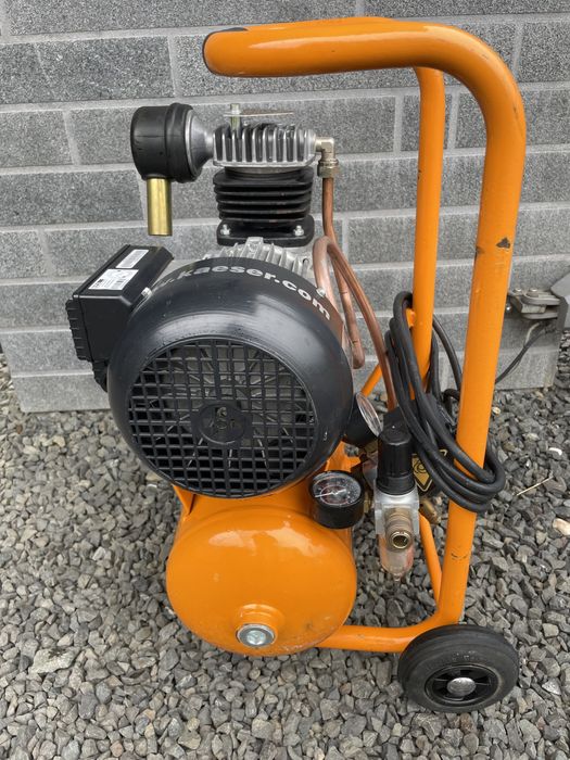 Compresor KAESER CLASSIC 210/10W