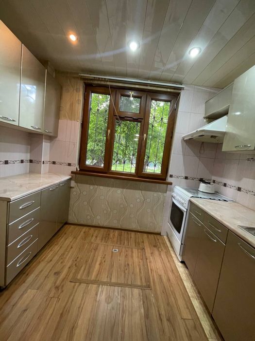 Сдается СВОЯ 2*3-комнатная квартира в Чиланзар Актепа круге