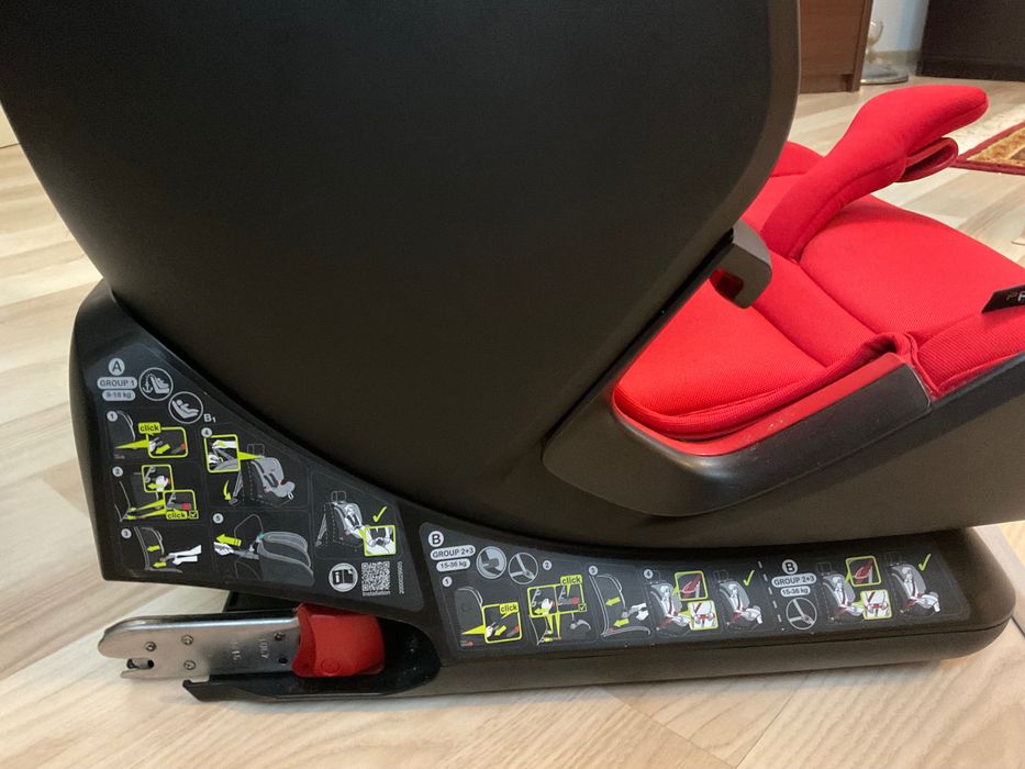 Scaun auto copii Britax Römer Advansafix IV R ISOFIX