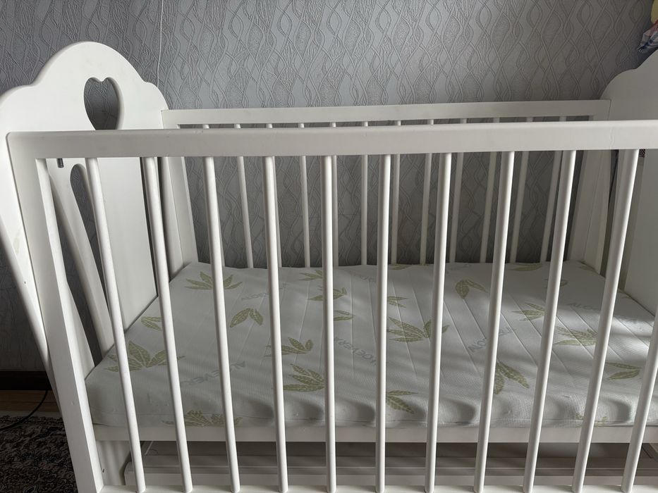 Продам детскую кровать