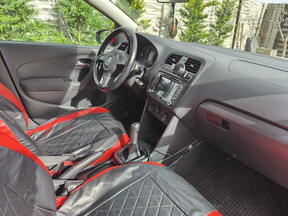 Volkswagen Polo 2009 – 1.4 Benzină, 85 CP, Dotări Complete