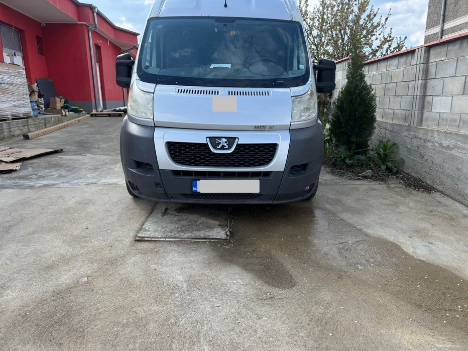 Peugeot boxer 3.0 HDI/ перфектен двигател и скорости