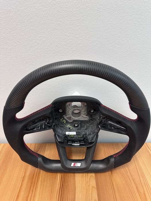 НАЛИЧЕН! НОВ! Карбонов Волан за Audi Q3 8V, Q5 8F, Q7, Q8