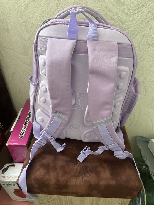 Продаются школьные вещи для девочки