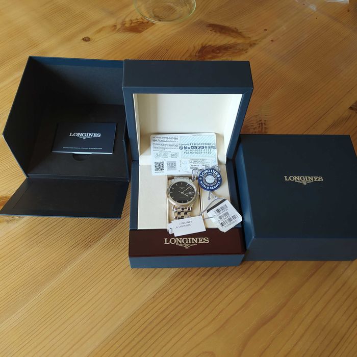 Колекция швейцарски часовници. ПОДАРЪК- нов кварцов часовник !