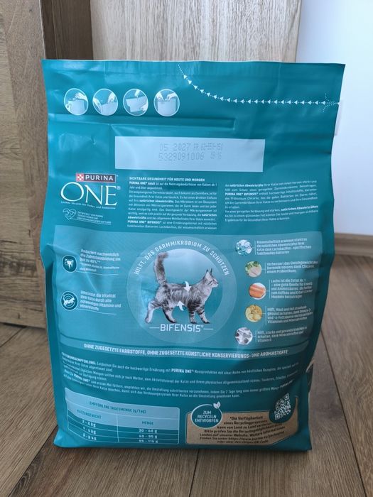 Purina One mâncare solida pisici