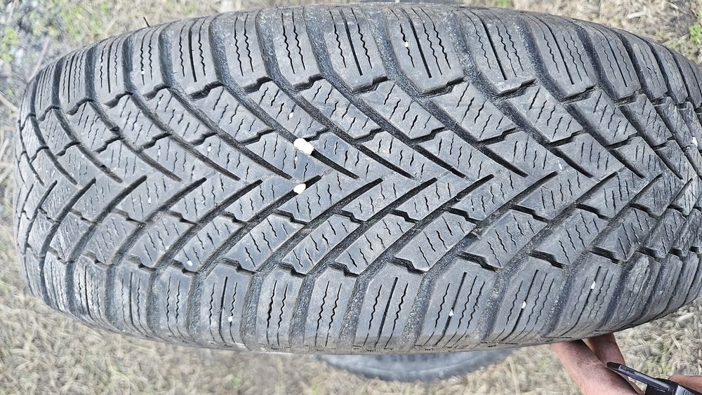 2бр гуми 195 65 15 континентал
