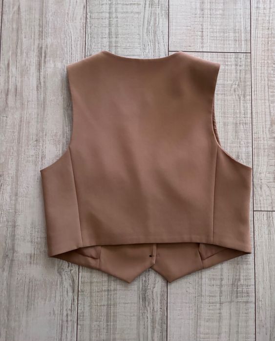 Стилен елек ZARA