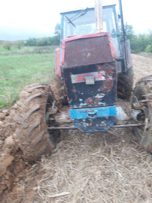 Schimb sau Vand tractor Zetor 120 cai putere 4x4