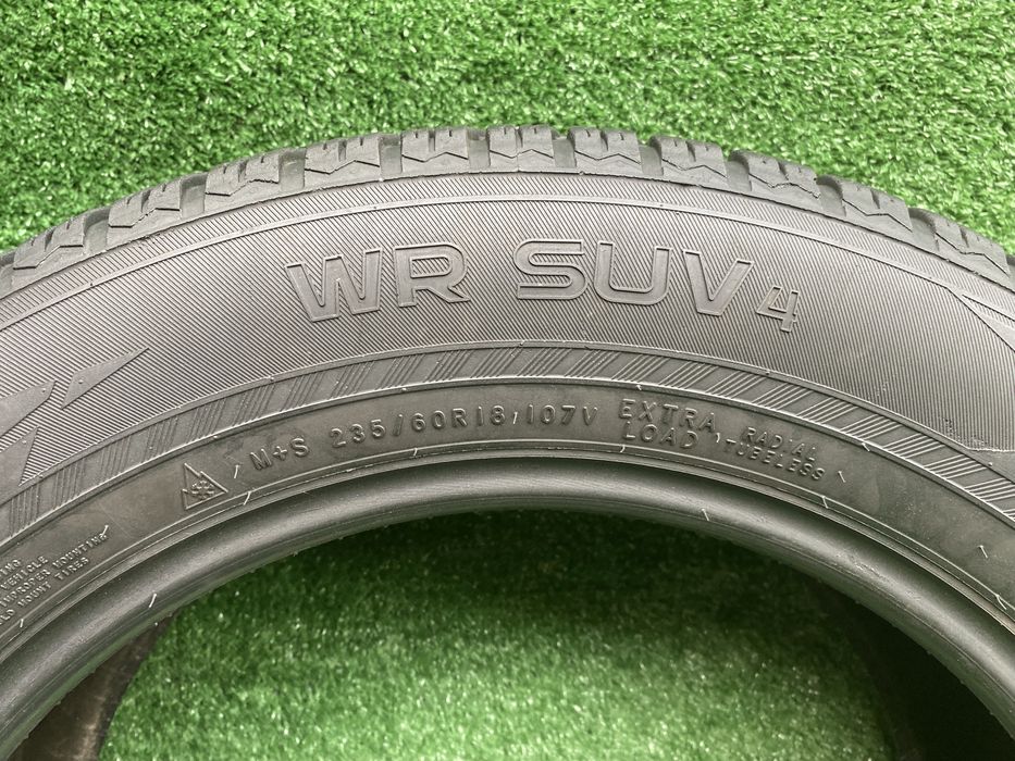 Set 4 anvelope Iarna Nokian Tires WR SUV 4 235 60 R18 107V 6,3-5,6mm
