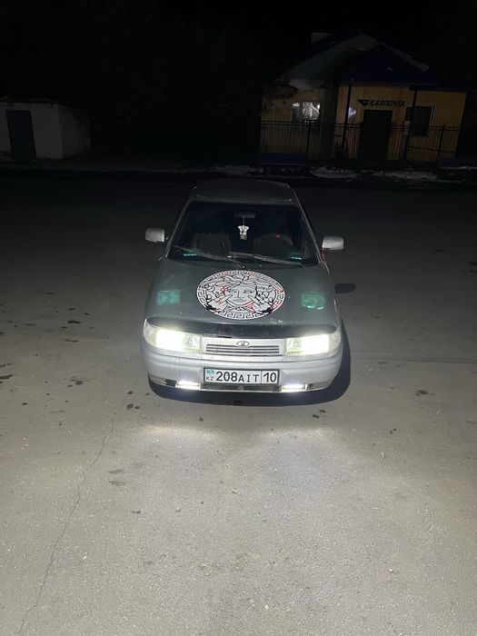 Продам обмен ваз 2110