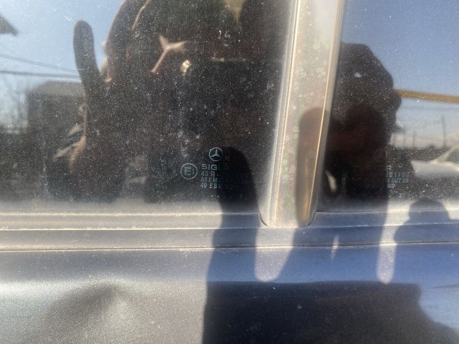 Двери на 124 мерседес