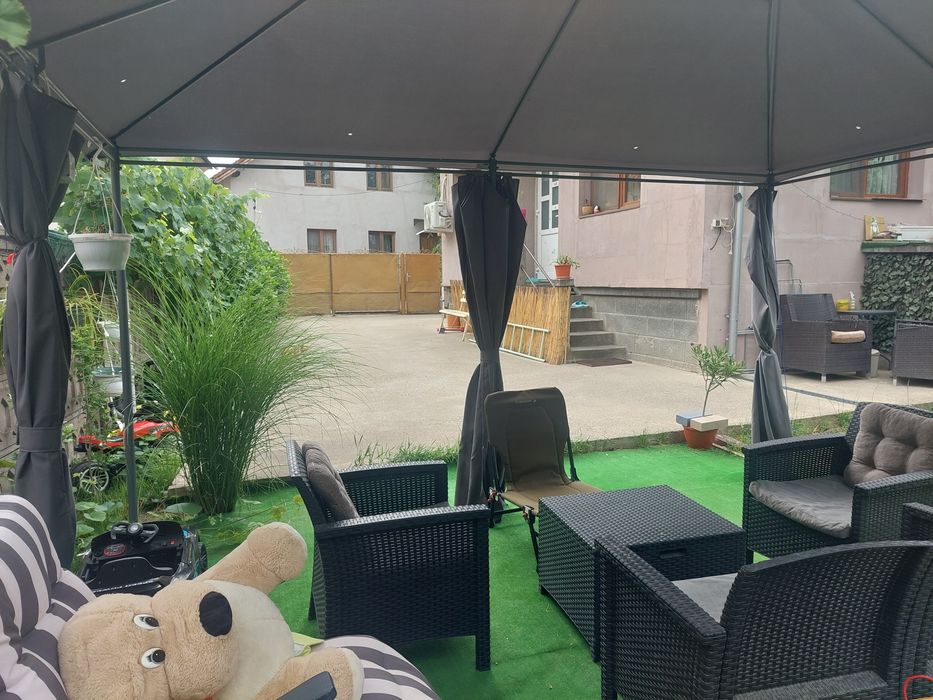 Vând casă cu curte la Almașul Sec