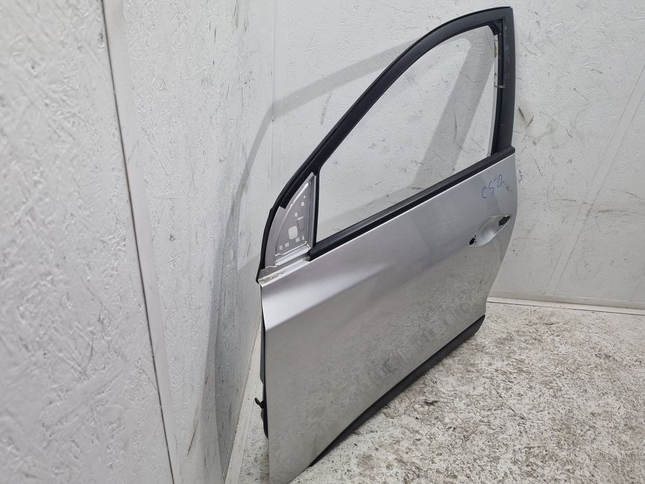 Usa stanga fata Hyundai ix35 (LM) [Fabr 2010-2017] Sleek Silver