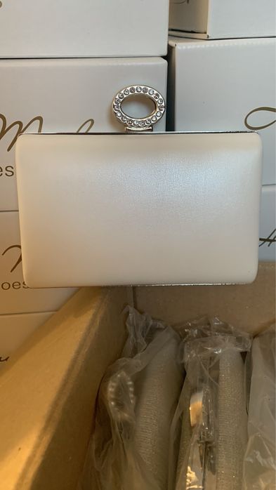 Булчински и абитуриентски чанти