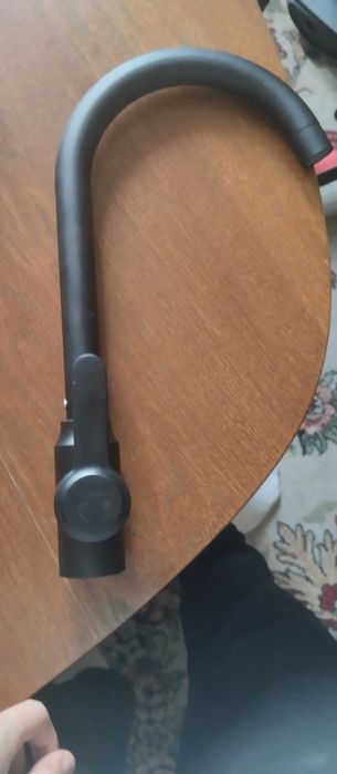 Продам смеситель для кухни