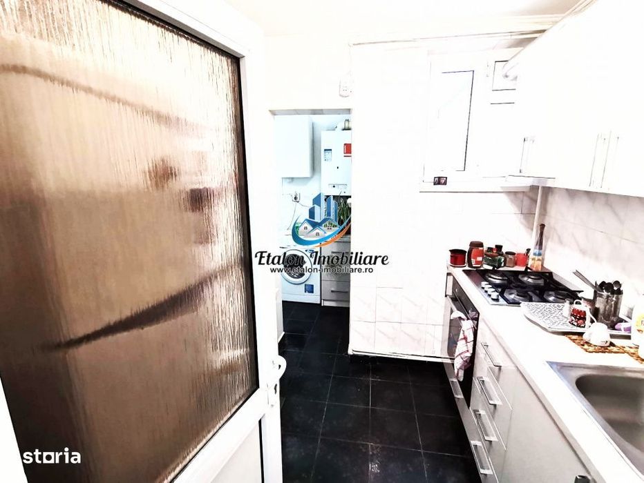 Apartament 3 camere, luminos, Maratei 2 Piatra Neamt — fotografia 1