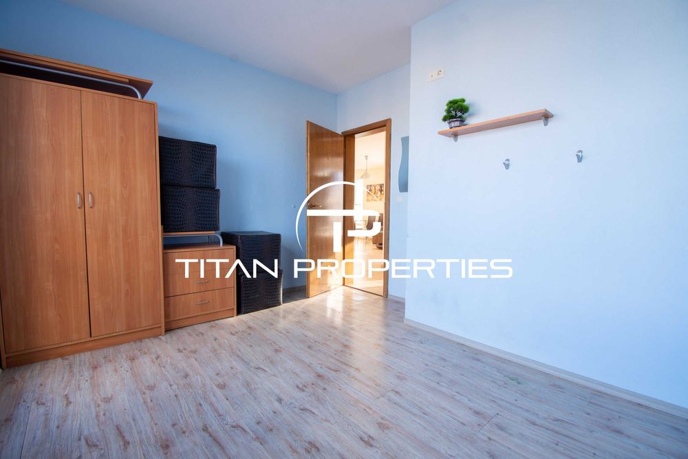 Дава се под наем Четиристаен апартамент в София, Младост 1А - 150 кв.м за 999 € - Снимка #9