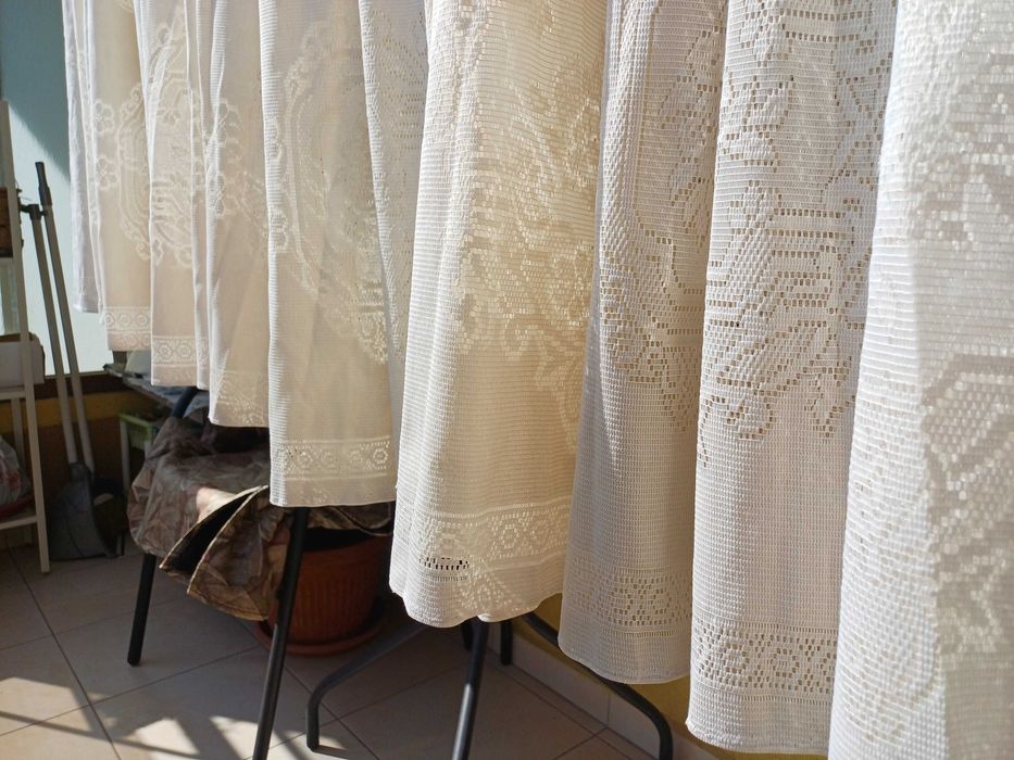 Перде цвят екрю (телесен=пречупено бяло)