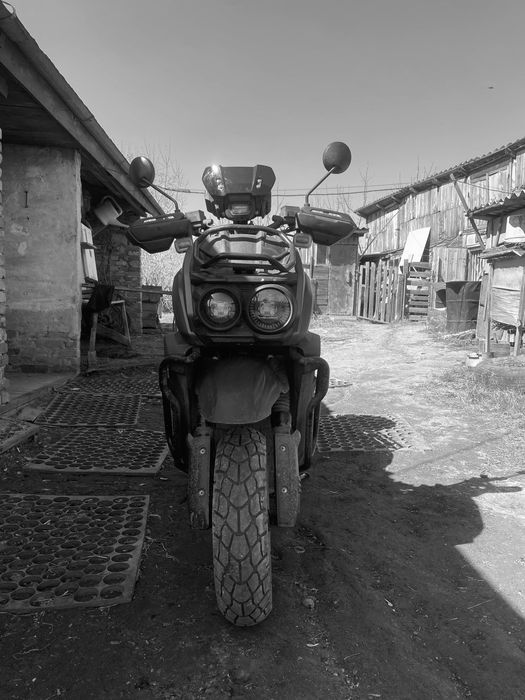 Продам скутер Танк