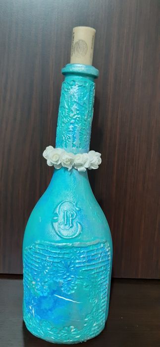 Ръчно декорирани бутилки