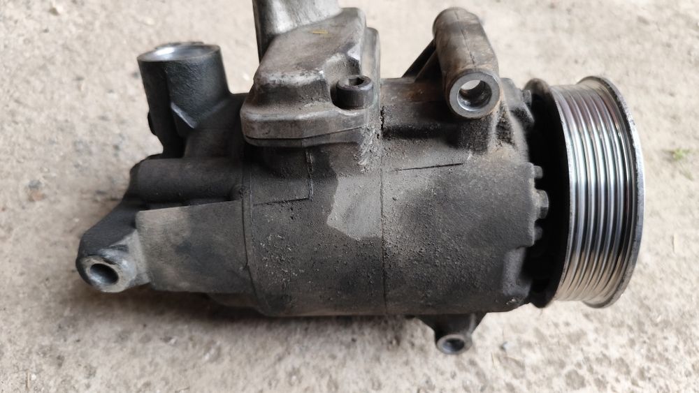 Vând compresor clima pentru gamaVAG