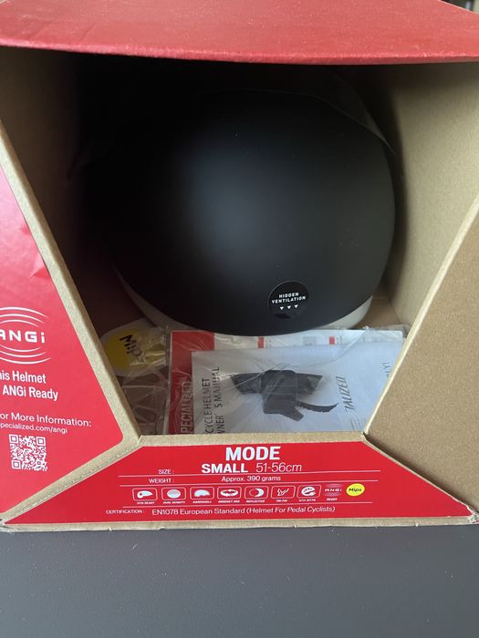 Specialized Mode Helmet - Matte Black - S (51-56 cm)