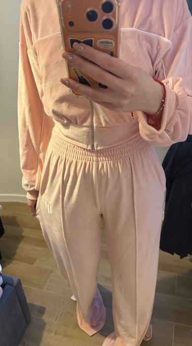 Дамски плюшен екип в розово