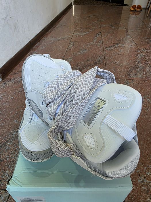 Vând Lanvin curb White  mărimea 38-39-43