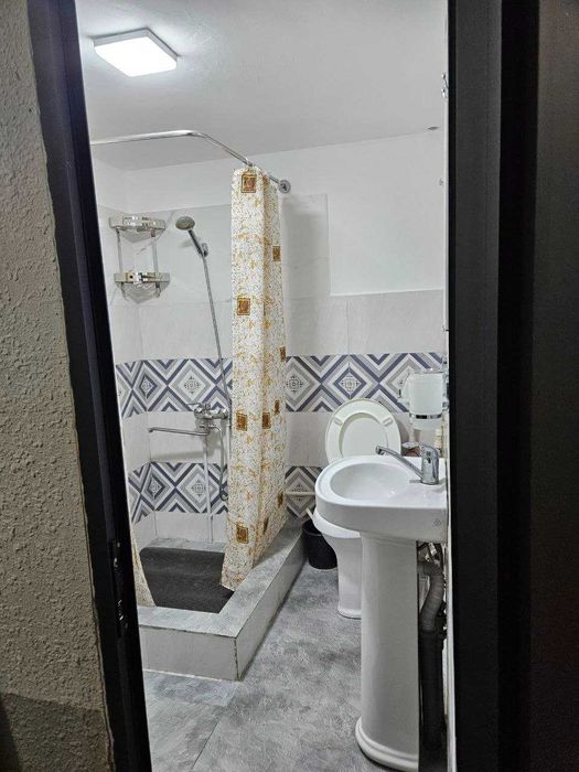 Продаётся квартира в общежитие.