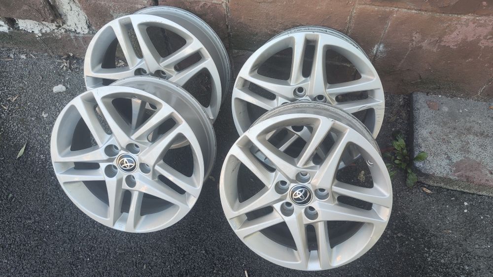 Оригинални джанти 17' Тойота CHR