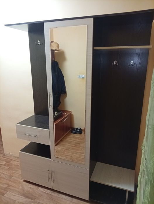 Продаётся шкаф для прихожки